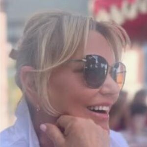 Meet your Posher, Michele